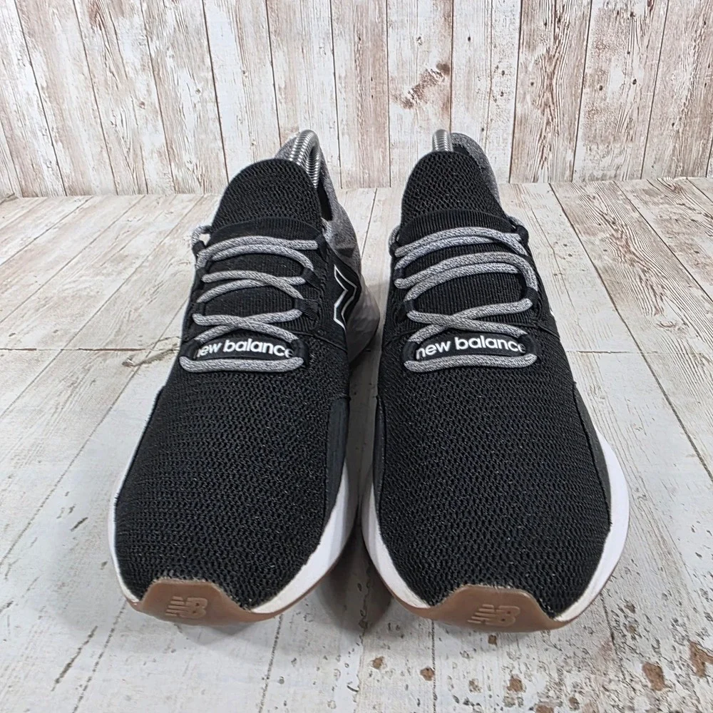 New Balance Fresh Foam Roav v1 Black Grey Running Shoes WROAVTK Womens 8